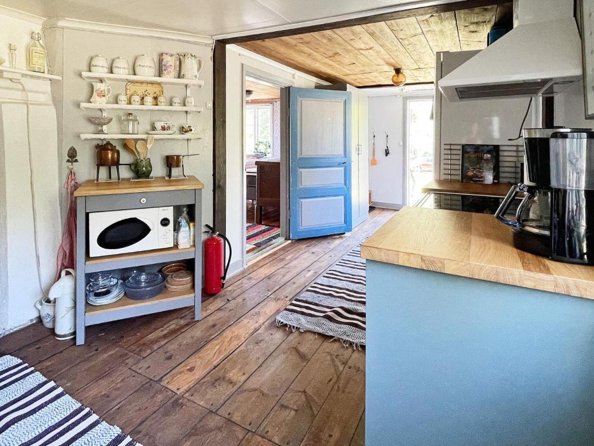 4 Person Holiday Home In Furuby 外观 照片
